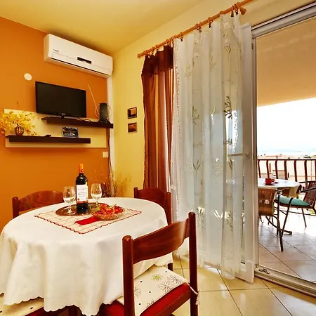 Silvana Sunset View Apartman